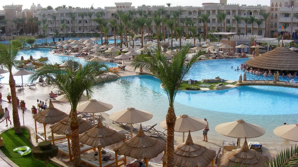 Albatros Palace (Families only)